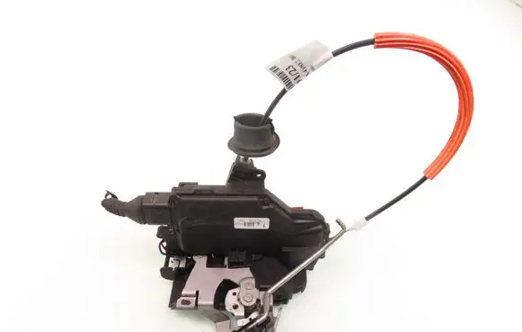 Audi A4 S4 B6 8E 8H Rear door lock 8E0839015C