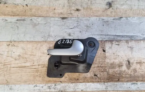 Opel Meriva A Rear door interior handle trim 313853479