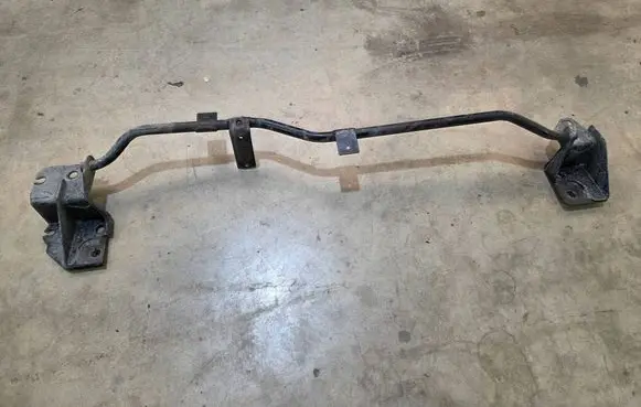 Nissan NV300 Front bumper support beam 