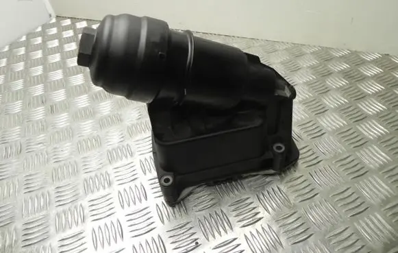 BMW 5 F10 F11 other engine part 7800066 VD13818
