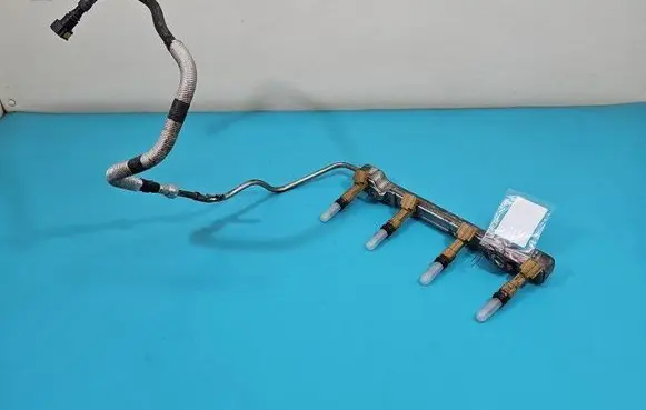 Toyota Auris 150 Fuel injector 23250-0T030 IMPRK1437442
