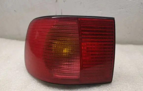 Audi A8 S8 D2 4D Rear/tail lights 4D0945095
