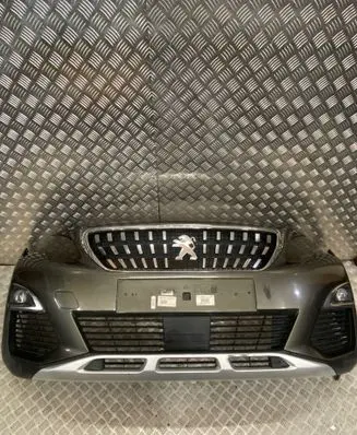 Peugeot 3008 II Front bumper