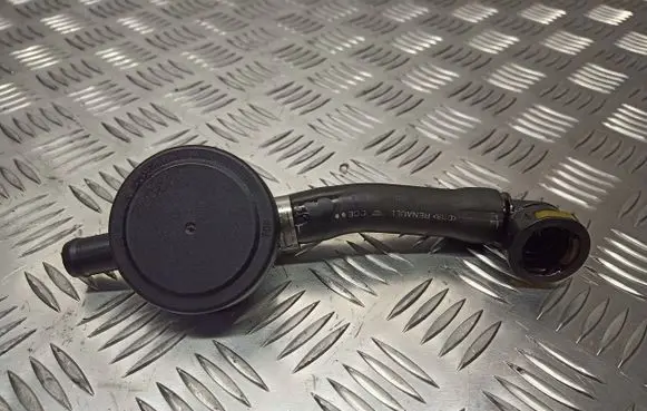 Renault Laguna III Oil breather separator 8200045745
