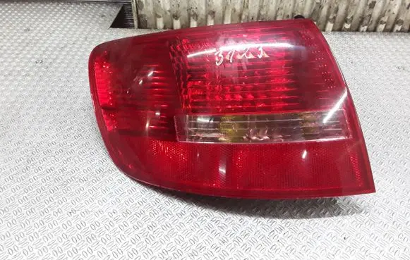 Audi A6 S6 C6 4F Rear/tail lights 89034302