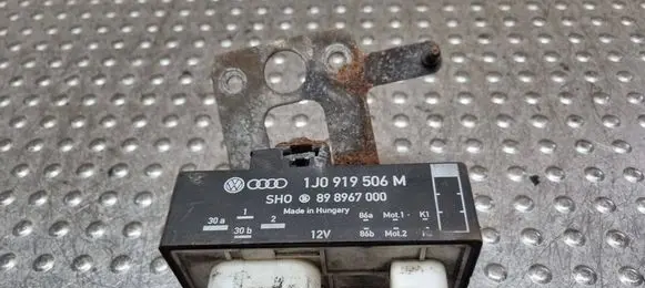 Skoda Roomster (5J) Coolant fan relay 1J0919506M