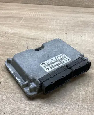 Opel Astra G Engine control unit/module ECU 24417167 0281010267