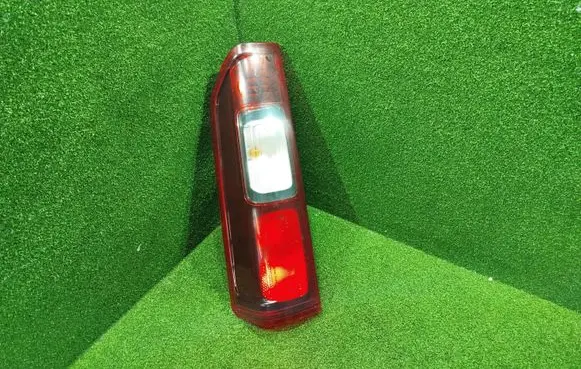 Renault Trafic III (X82) Rear/tail lights 265556737R 93867974