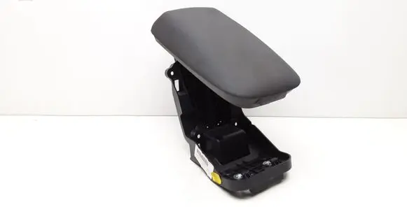Volvo V40 Armrest 31448087 31366331