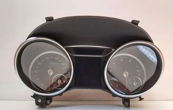 Mercedes-Benz CLA C117 X117 W117 Speedometer (instrument cluster) A1179002002