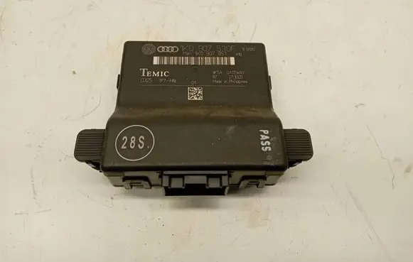 Volkswagen Jetta V Gateway control module 1K0907530F 1K0907951