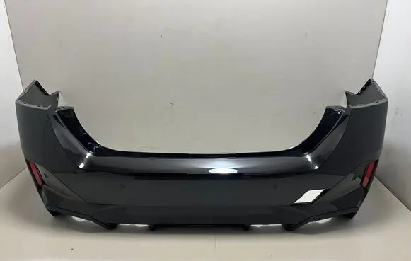 BMW 5 G60 Rear bumper 5A5A721 5A5A722