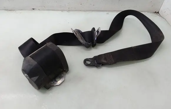 Volkswagen Transporter - Caravelle T4 Front seatbelt 701857805B