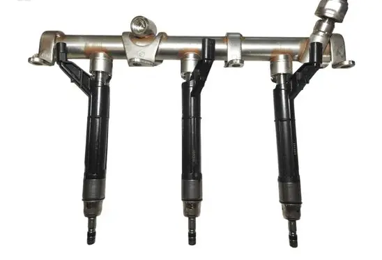 Porsche Cayenne (9Y0 9Y3) Fuel injector supply line/pipe 06M906036AE 06M133316L