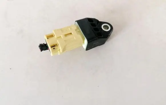 Toyota Urban Cruiser (XP110) Airbag deployment crash/impact sensor 8983128020 89831-28020