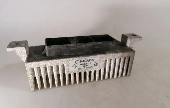 Renault Master III Glow plug pre-heat relay 271206395R