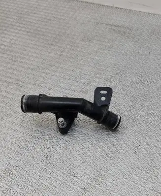 Engine coolant pipe/hose