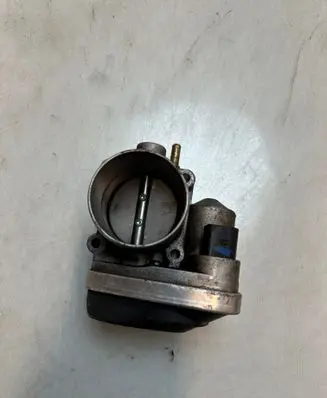 Renault Megane II Throttle valve 8200190230