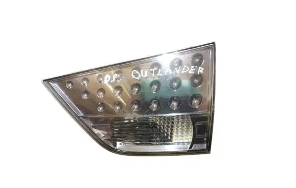 Mitsubishi Outlander Tailgate rear/tail lights 1146356R A046017 1784