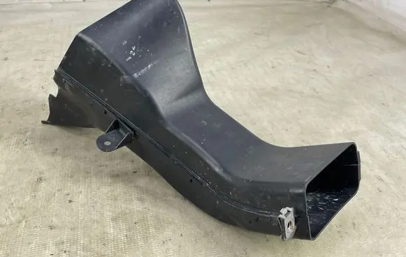 BMW 4 F32 F33 Intercooler air guide/duct channel 7432627