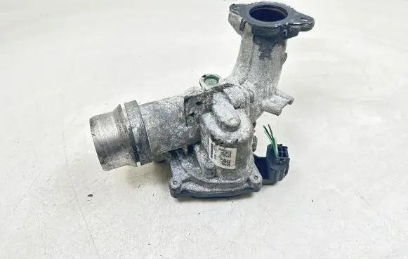 Renault Scenic III - Grand scenic III Throttle valve 8200614985 037113993