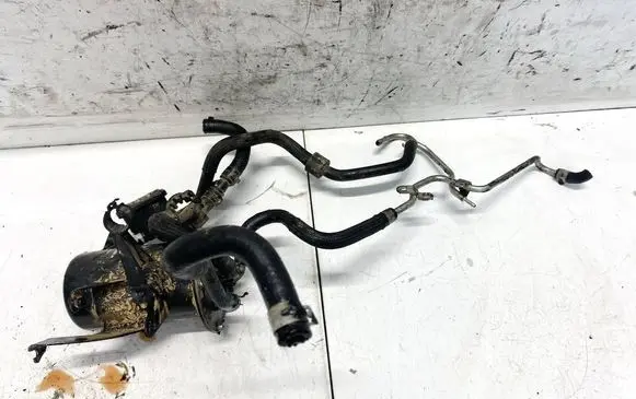 Audi Q3 8U Fuel filter 7n0127399j 7n0127400d