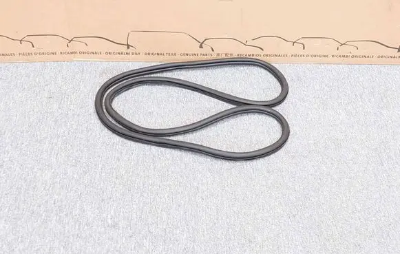 Volkswagen Golf VII Front door rubber seal 5GE867913