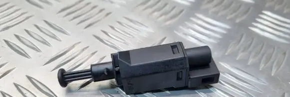 Audi A3 S3 8L Brake pedal sensor switch 927189D