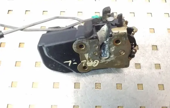 Jeep Grand Cherokee (WK) Rear door lock