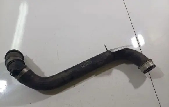 Mercedes-Benz CLS C219 Intercooler hose/pipe