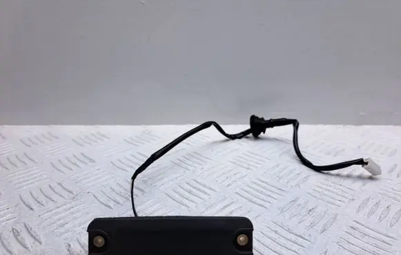 Toyota Corolla Verso AR10 Tailgate release/open handle 8484020010 8494541020