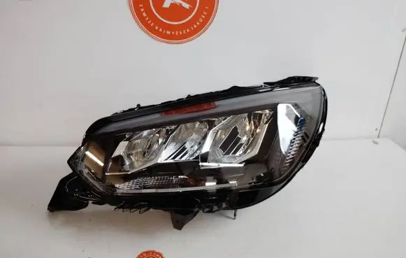 Peugeot 208 II Headlight/headlamp 9833036380 7963200003