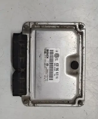 Volkswagen Golf IV Engine control unit/module 038906019HJ 0281010977