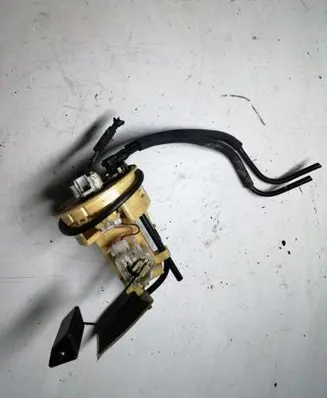 Toyota Corolla Verso AR10 Fuel level sensor 770100F010 7GQ