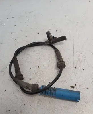 BMW 5 E60 E61 ABS brake wheel speed sensor 6908705