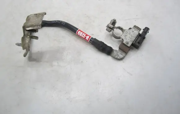 Volkswagen PASSAT B8 Negative earth cable (battery) 5Q0915181G