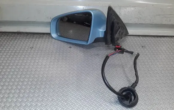 Audi A6 S6 C6 4F Front door electric wing mirror E1010754
