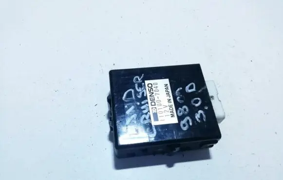 Toyota Land Cruiser (J100) Other control units/modules 1101007040 110100-7040