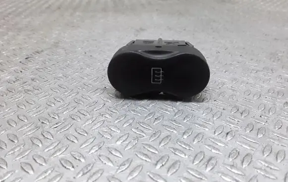 Dacia Logan I Windscreen/window heater switch