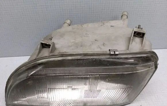 Renault Espace II Headlight/headlamp 60946720