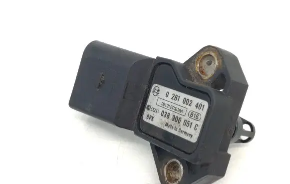 Skoda Octavia Mk2 (1Z) Air pressure sensor 038906051C 0281002401