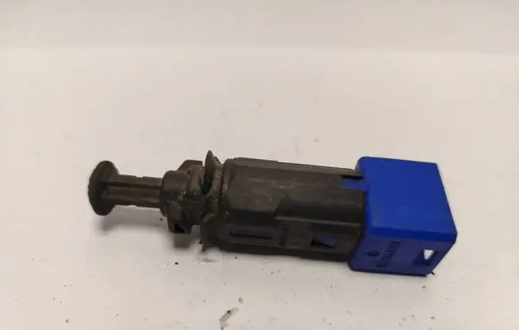 Renault Scenic I Brake pedal sensor switch 110895