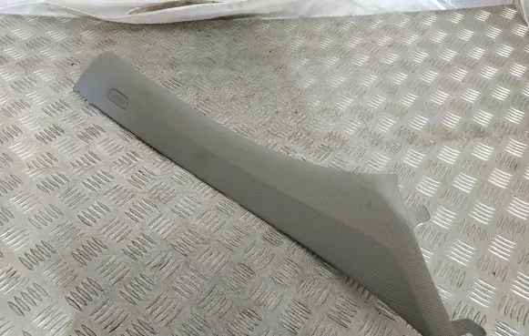 BMW 5 GT F07 (A) pillar trim 9137196 51439137196