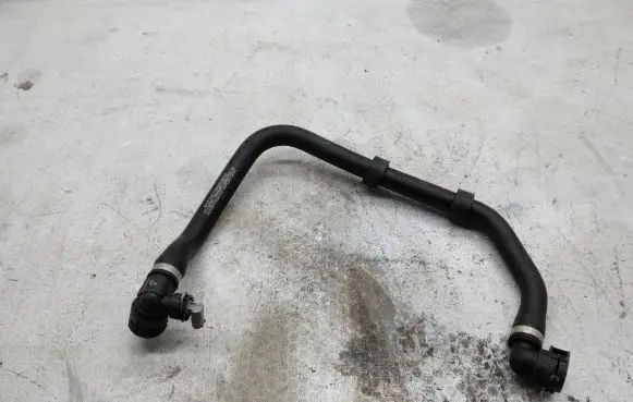 Mercedes-Benz E W213 Engine coolant pipe/hose A2135017500 18566687D CT158390