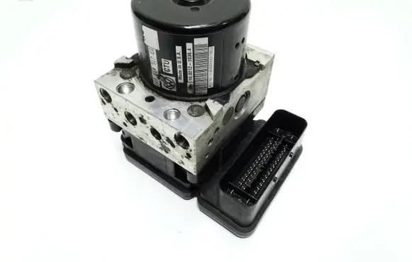 Volkswagen Caddy ABS Pump 1K0907379BS 1K0614517EG 10062239651