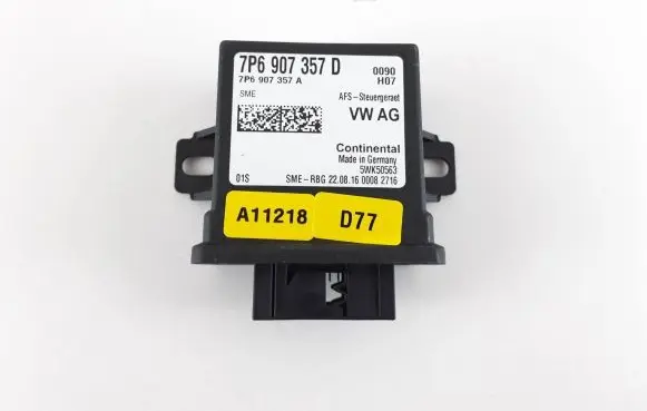 Volkswagen Golf VII Light module LCM 7P6907357D 7P6907357A 5WK50563