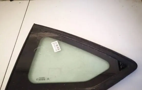 Citroen C4 I Rear side window AS2