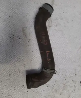 Mercedes-Benz Vito Viano W639 Engine coolant pipe/hose A6395017382