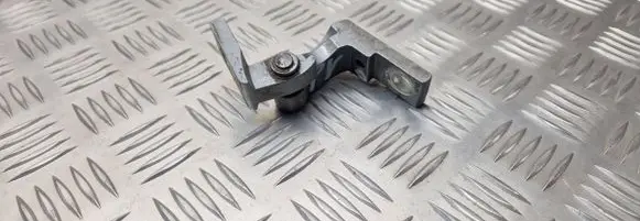 Audi A6 S6 C6 4F Front door upper hinge 