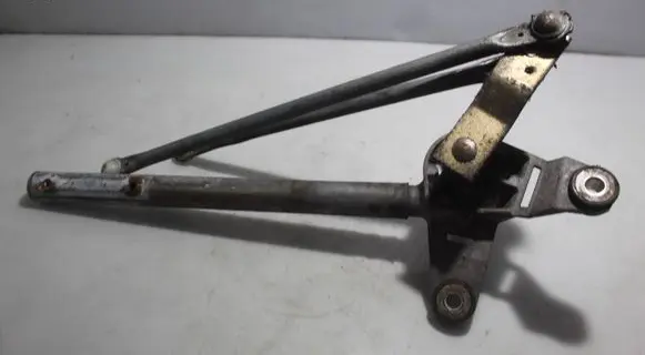 Honda Accord Front wiper linkage 